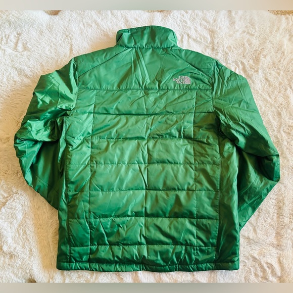 NWT The North Face Green Packable Puffer Jacket Coat Size Medium - Picture 2 of 5